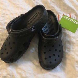 Black Crocs
